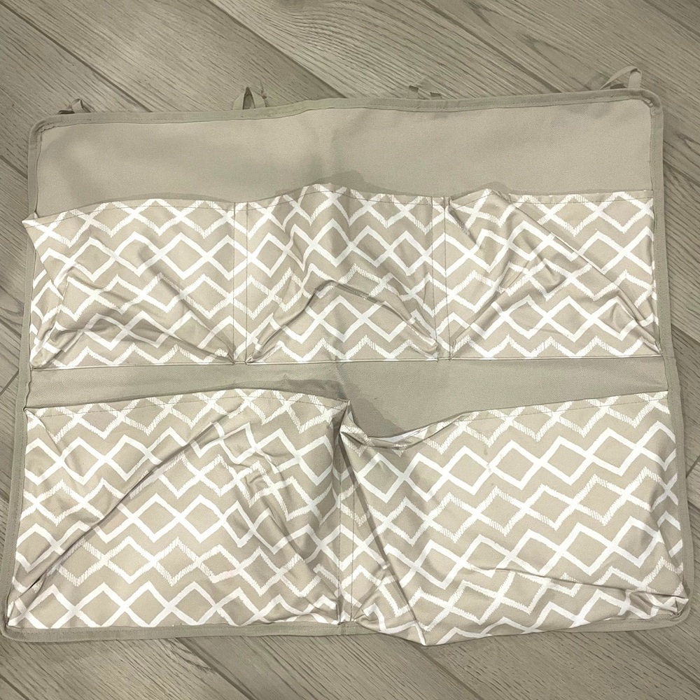 Thirty-one Hanging Organizer
